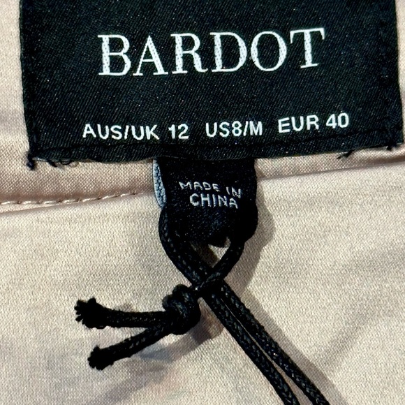 Revolve BARDOT Alexis Mini Skirt Sz. 8 NWT - Picture 9 of 10